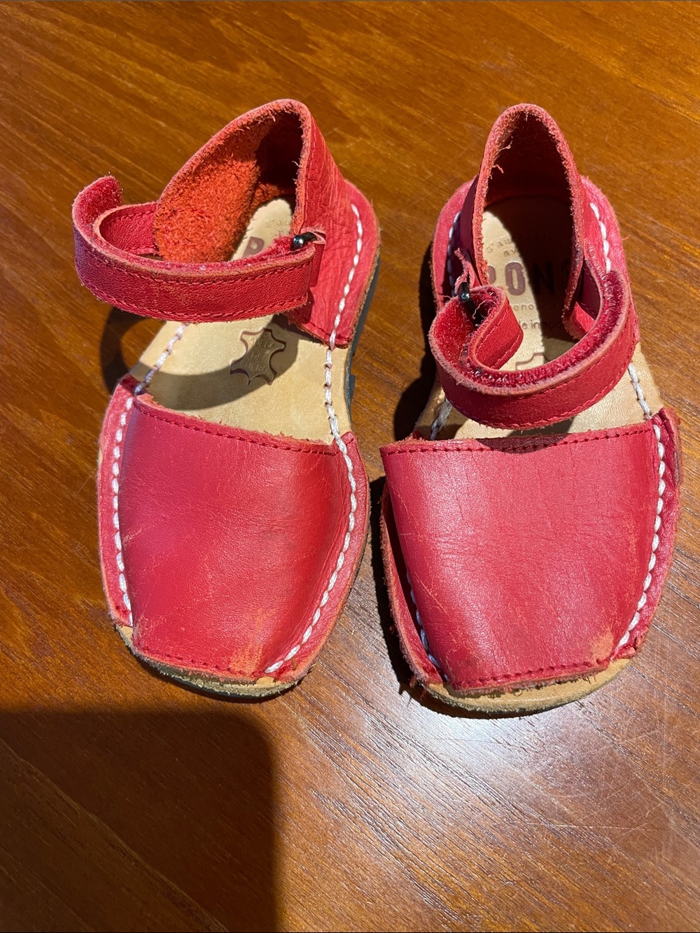 PONS avarca red leather shoes size 24 size 8 toddler